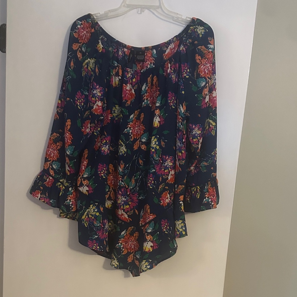 New Directions Multicolor Floral Blouse